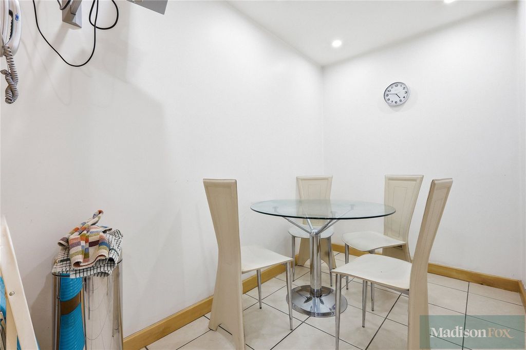 Additional image 14 of 2 bed flat for saleManor Road, Chigwell, Essex IG7