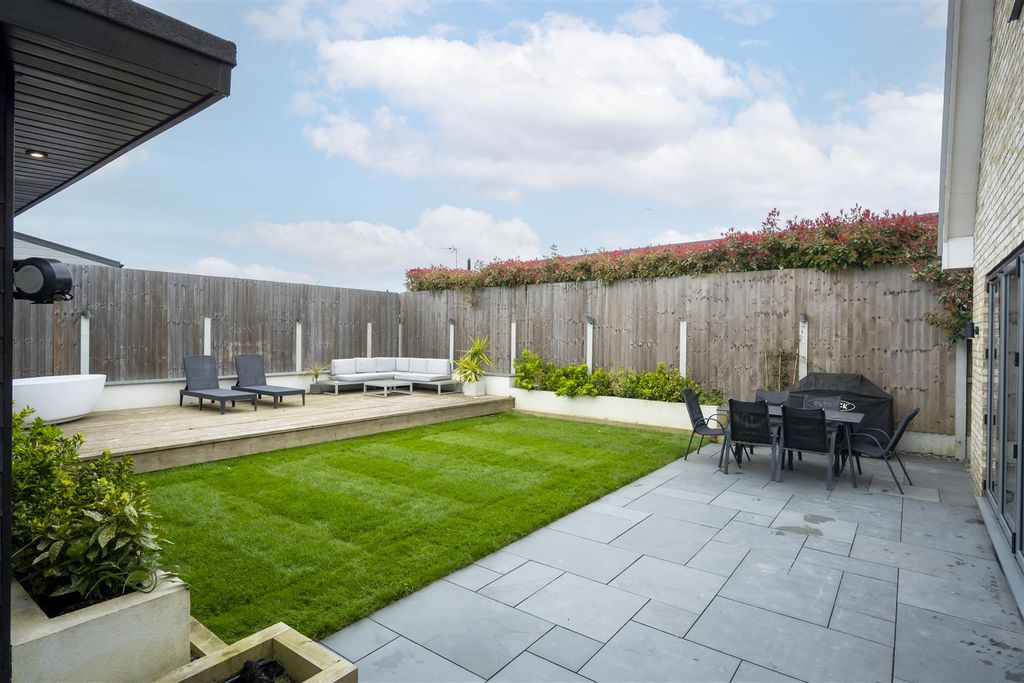 Additional image 38 of 4 bed detached house for saleMelinda Lane, Clacton-On-Sea CO16