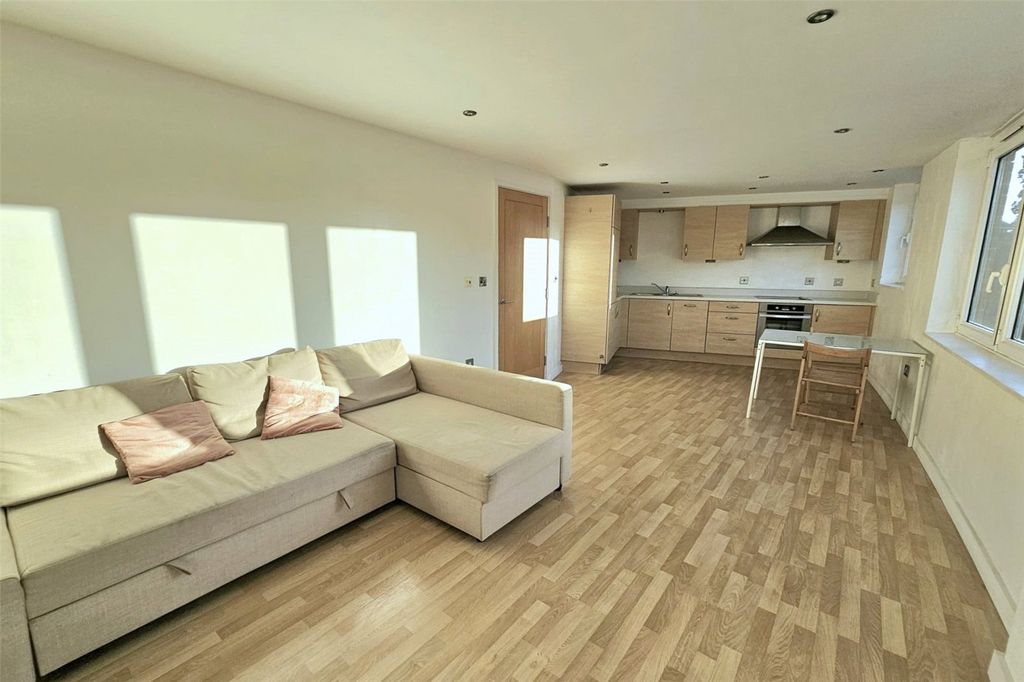 Additional image 4 of 2 bed flat for saleSouthwell Park Road, Camberley, Surrey GU15
