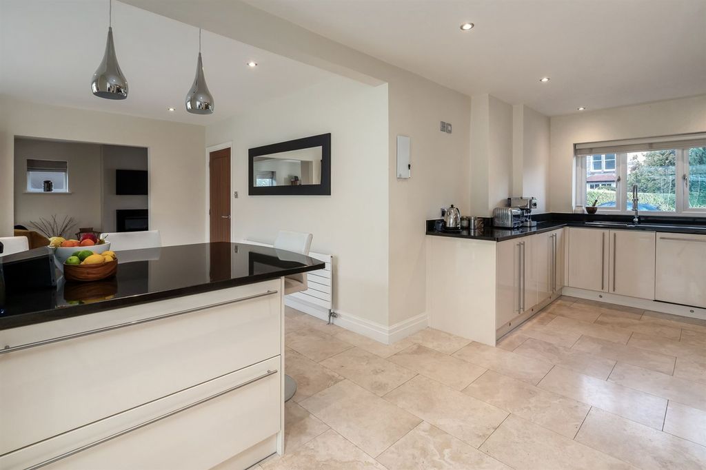 Additional image 12 of 5 bed property for saleLightwood Road, Buxton SK17