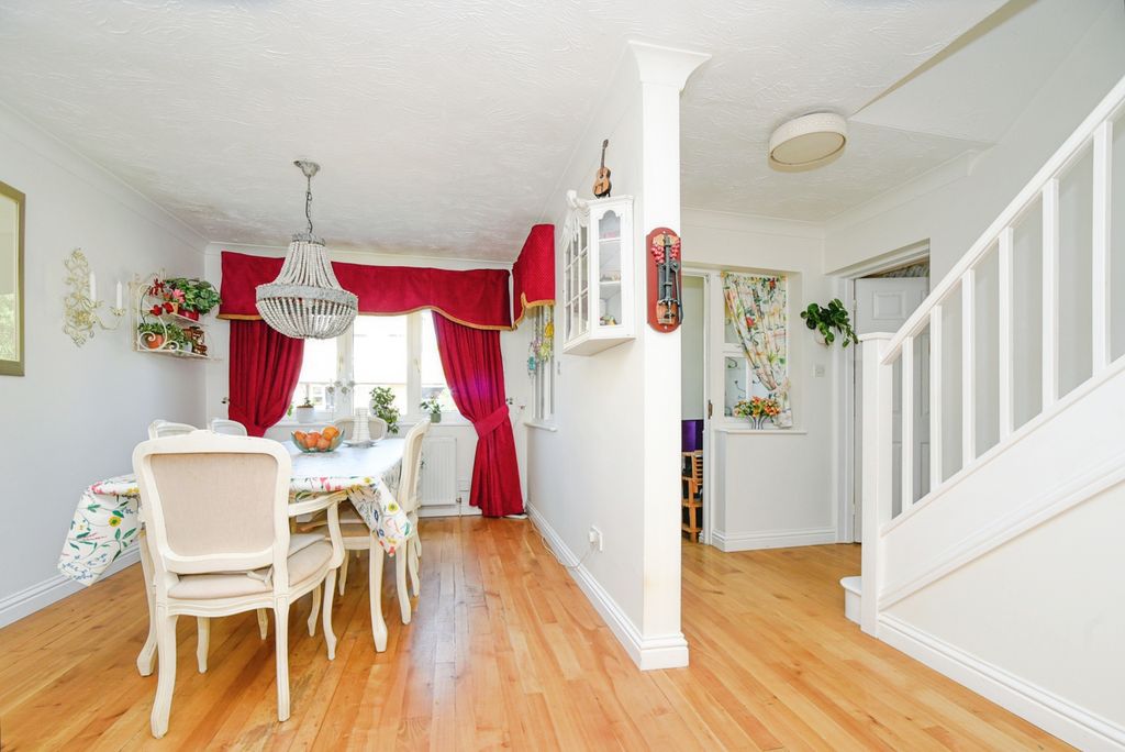 Additional image 4 of 5 bed detached house for saleHazel Copse, Chippenham SN14