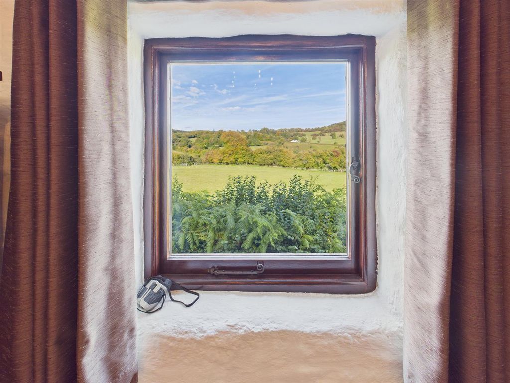 Additional image 32 of 4 bed property for saleLlanvaches, Caldicot NP26