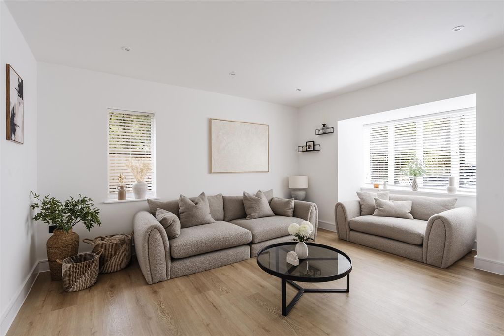 Additional image 20 of 4 bed detached house for saleMelinda Lane, Clacton-On-Sea CO16