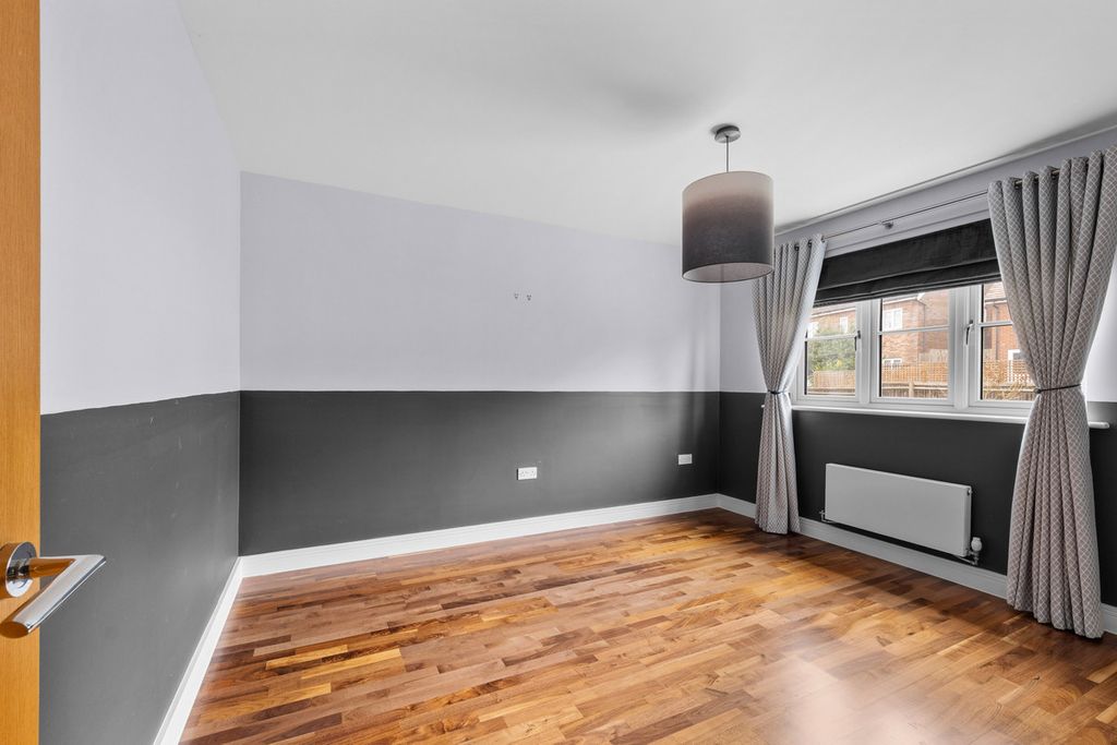Additional image 11 of 5 bed detached house for saleHolland Park, Caterham CR3
