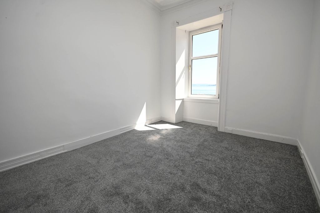 Additional image 13 of 2 bed flat for sale4A Church Street, Dunoon, Argyll And Bute PA23