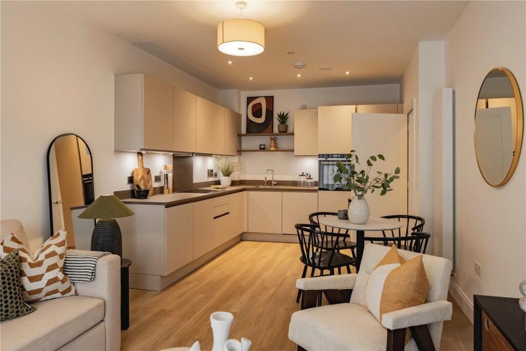 Additional image 3 of 2 bed flat for salePlot 9 Brookfield Court, Chatham ME4