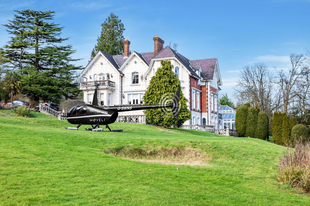 Additional image 31 of 6 bed detached house for saleTupwood Lane, Caterham CR3
