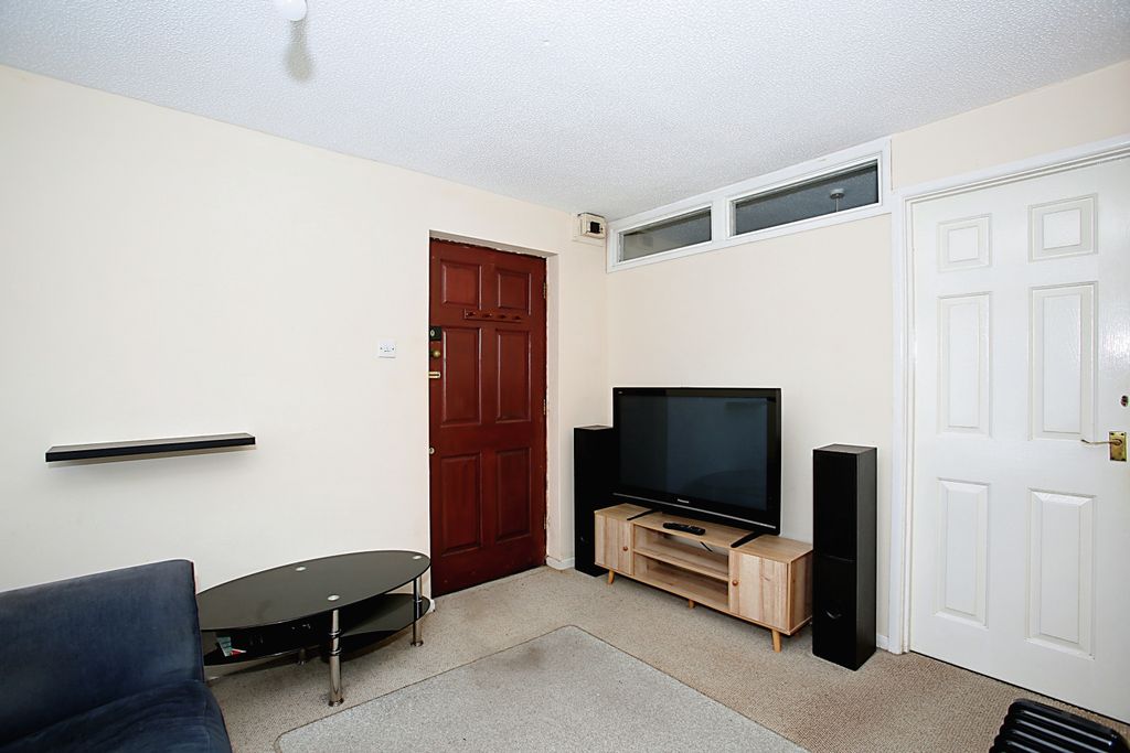 Additional image 4 of 1 bed flat for saleBubwith Close, Chard, Somerset TA20