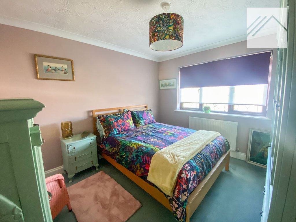 Additional image 16 of 4 bed detached house for saleThorpe Leas, Canvey Island SS8