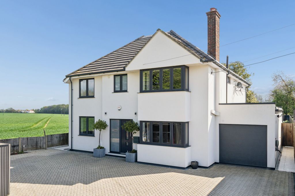 Additional image 2 of 5 bed detached house for saleSunnymede Avenue, Chesham HP5