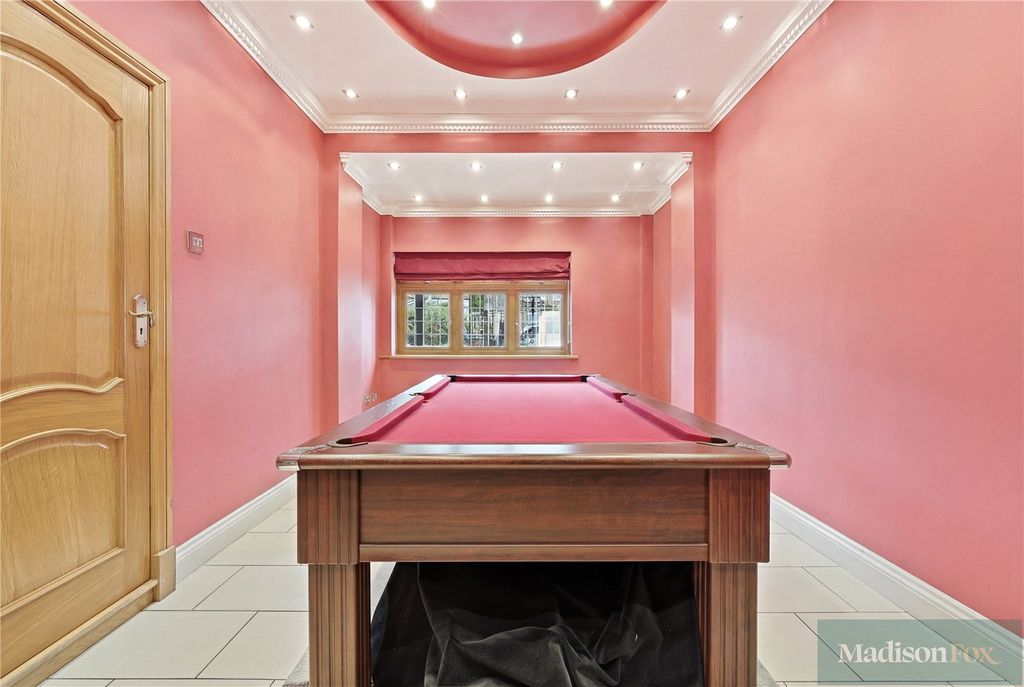 Additional image 18 of 6 bed detached house for saleTomswood Road, Chigwell IG7