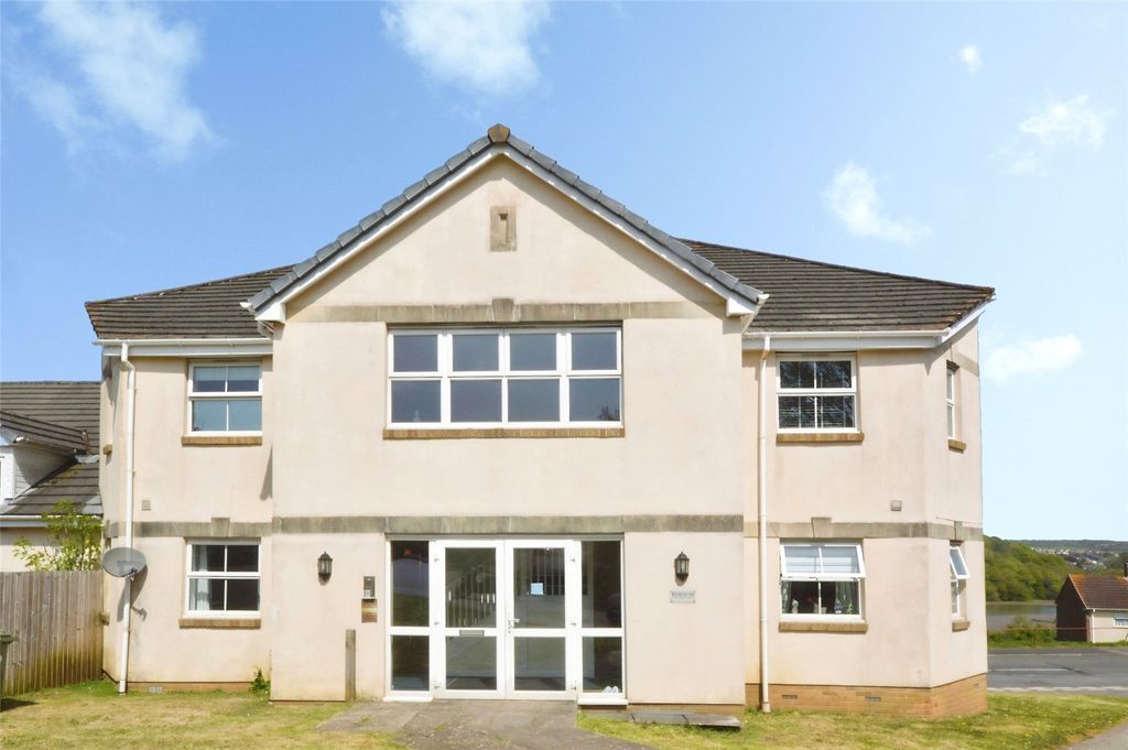 2 bed flat for saleWest Malling Avenue, Plymouth, Devon PL5