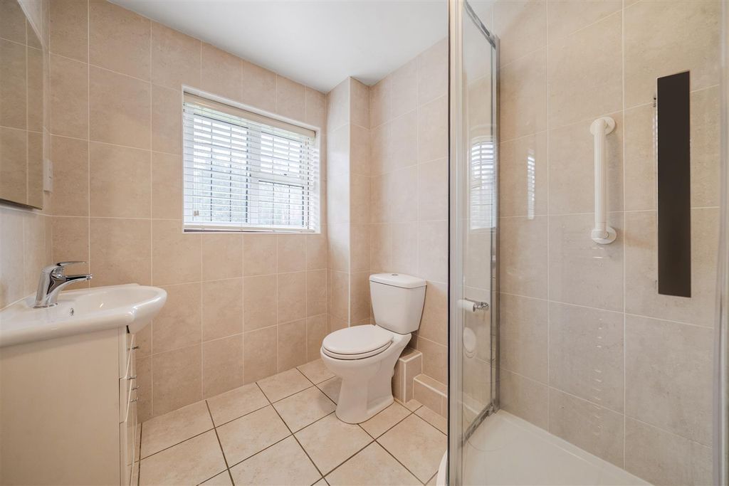 Additional image 9 of 2 bed flat for salePortesbery Hill Drive, Camberley GU15