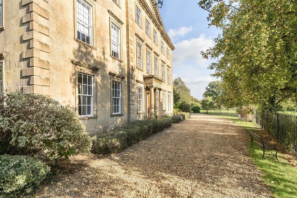 Additional image 18 of 2 bed flat for saleMonkton Park, Chippenham SN15