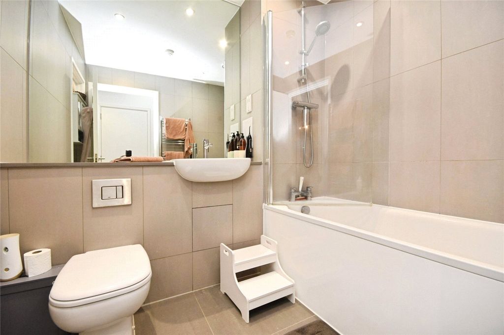 Additional image 7 of 2 bed maisonette for saleBurgess Springs, Chelmsford, Essex CM1