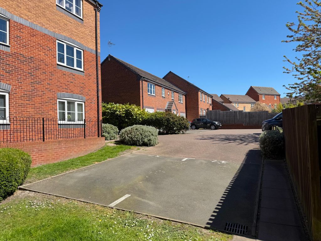 Additional image 10 of 2 bed flat for salePheasant Way, Hawks Green, Cannock WS11