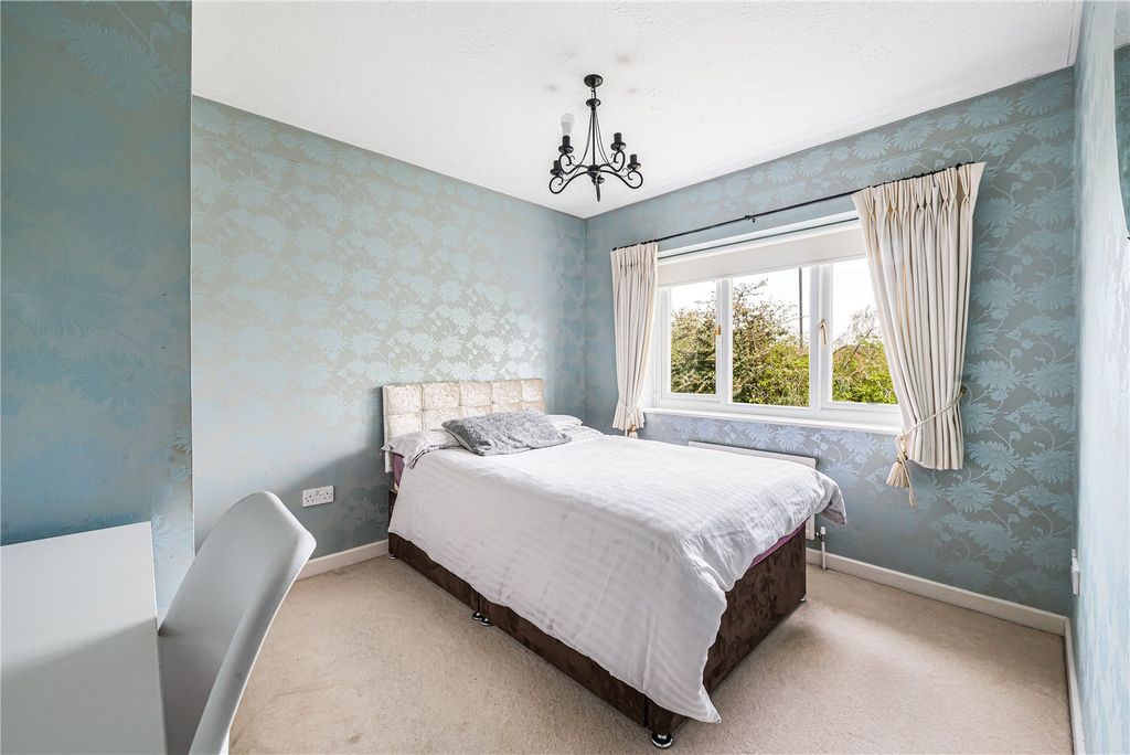 Additional image 8 of 4 bed detached house for saleBaylis Crescent, Burgess Hill, West Sussex RH15