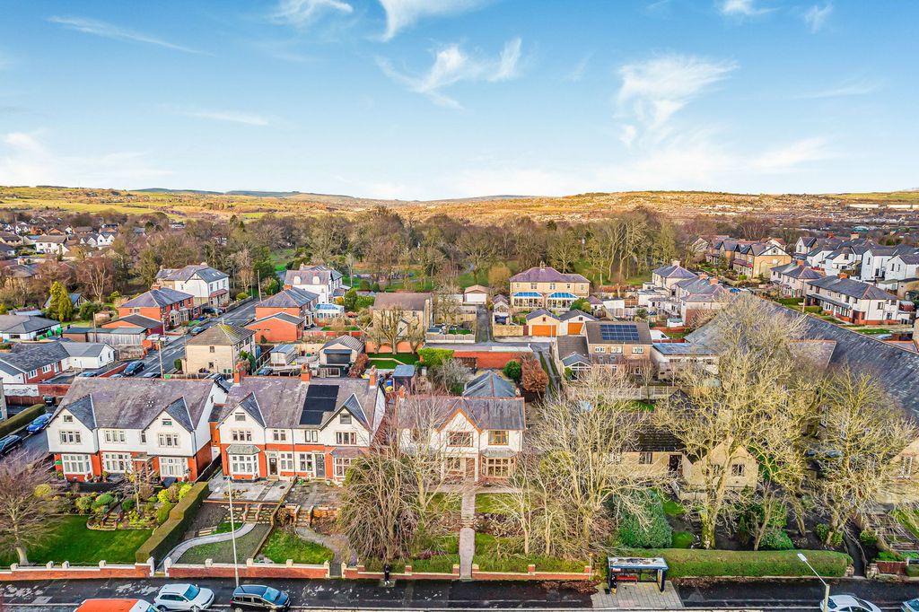 Additional image 72 of 4 bed detached house for salePadiham Road, Burnley BB12
