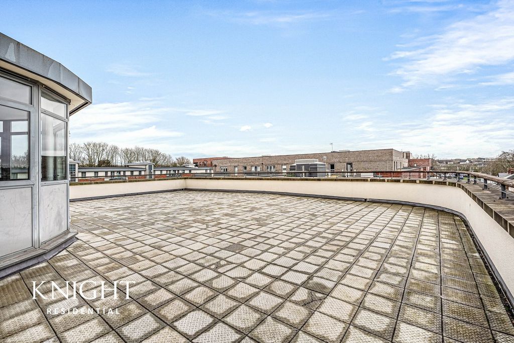Additional image 16 of 3 bed flat for saleNew Street, Chelmsford CM1