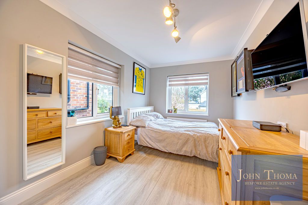 Additional image 19 of 4 bed detached house for saleNew Barns Way, Chigwell IG7