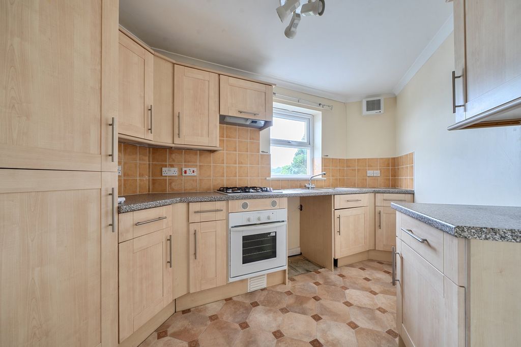 Additional image 4 of 2 bed flat for saleHarris Close, Kelly Bray, Callington PL17