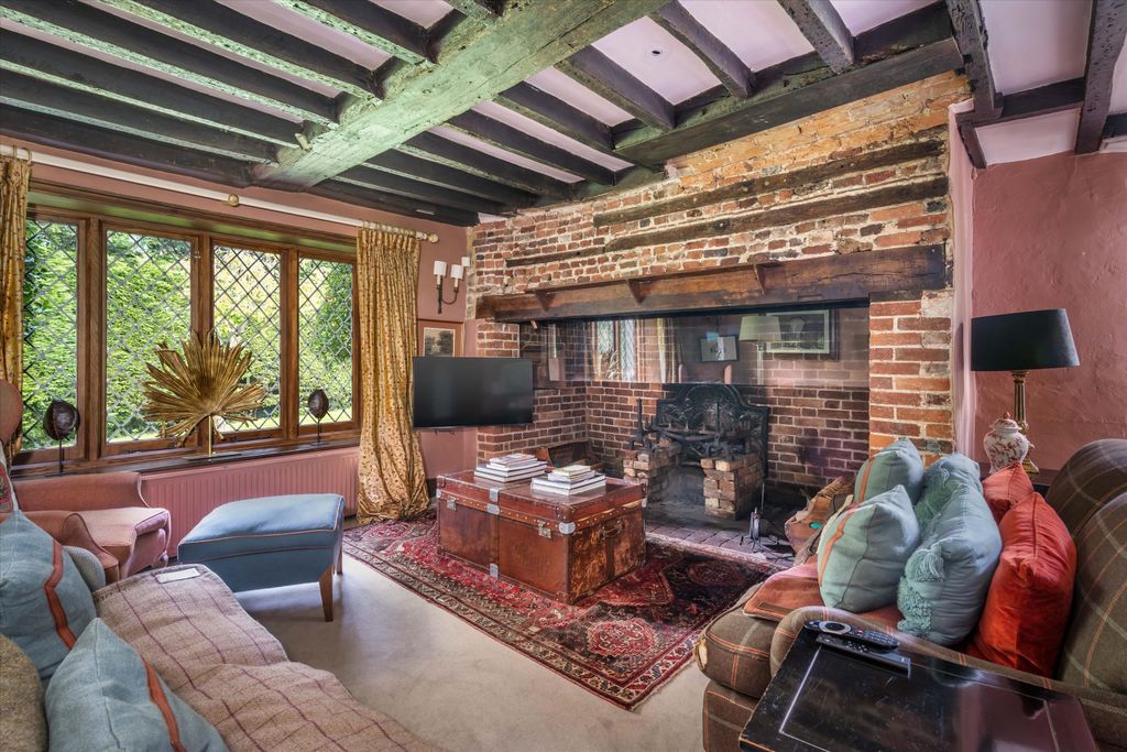 Additional image 8 of 7 bed detached house for saleLondon Road, Pulborough, West Sussex RH20