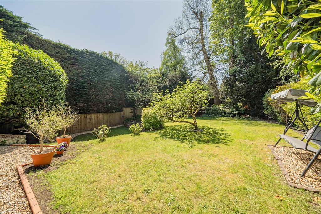 Additional image 10 of 3 bed maisonette for saleBrackendale Road, Camberley, Surrey GU15