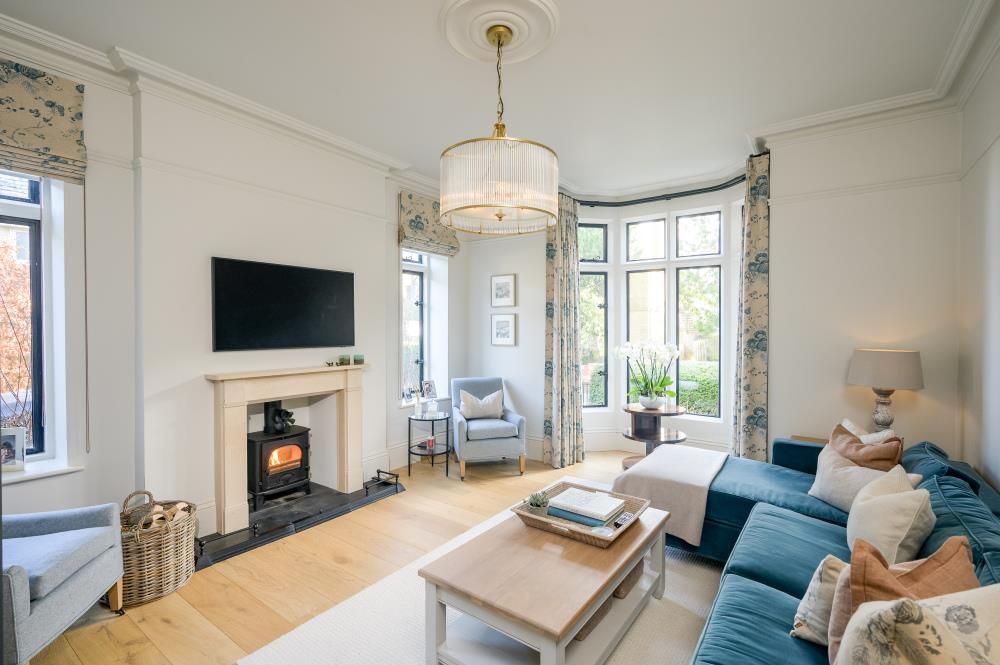 Additional image 6 of 6 bed semi-detached house for saleThe Avenue, Cirencester, Gloucestershire GL7