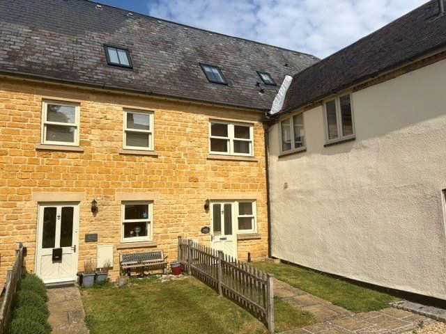 3 bed end terrace house for saleHigh Street, Mickleton, Chipping Campden, Gloucestershire GL55
