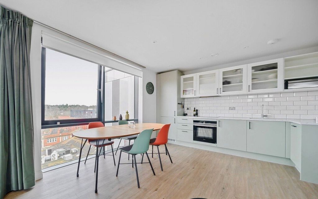 Additional image 17 of 2 bed flat for saleAshwood House, 16-22 Pembroke Broadway, Camberley, Surrey GU15
