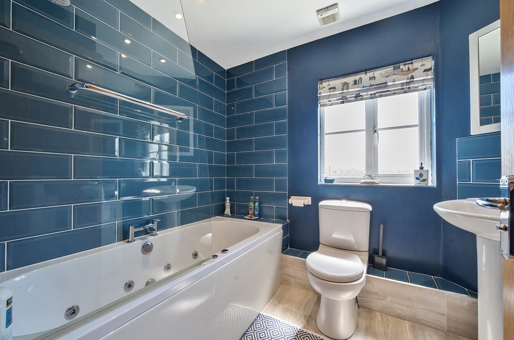 Additional image 6 of 4 bed detached house for saleCotehele Close, Callington, Cornwall PL17