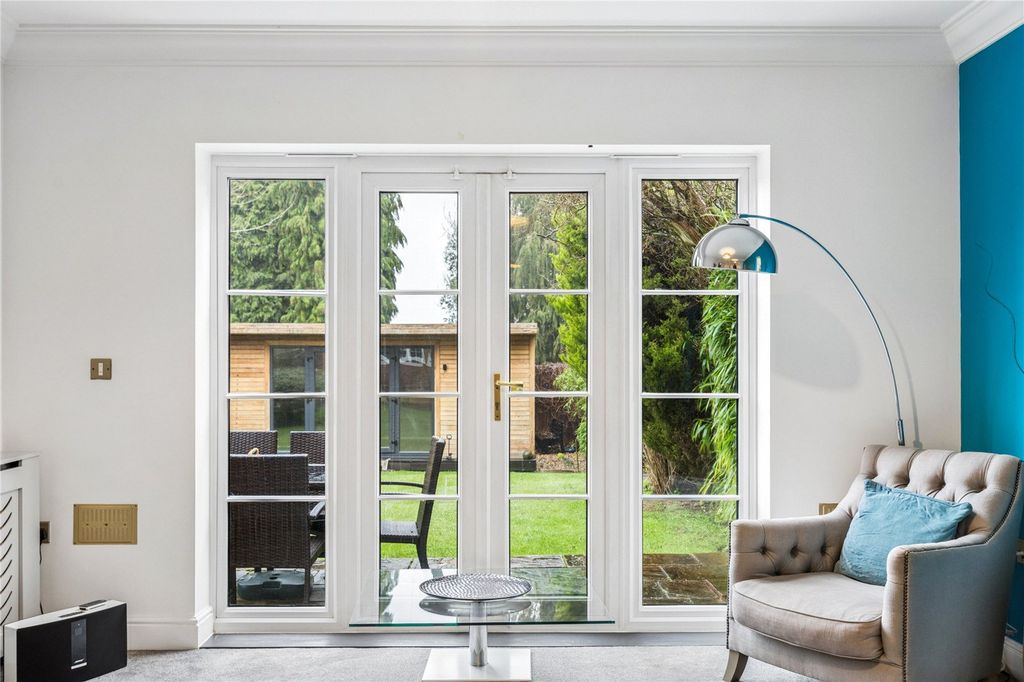 Additional image 10 of 5 bed detached house for saleCedar Close, Chesham HP5
