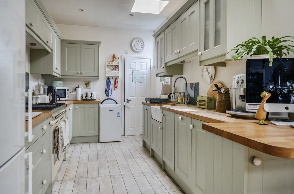 Additional image 22 of 4 bed detached house for saleGuildford Street, Chertsey, Surrey KT16
