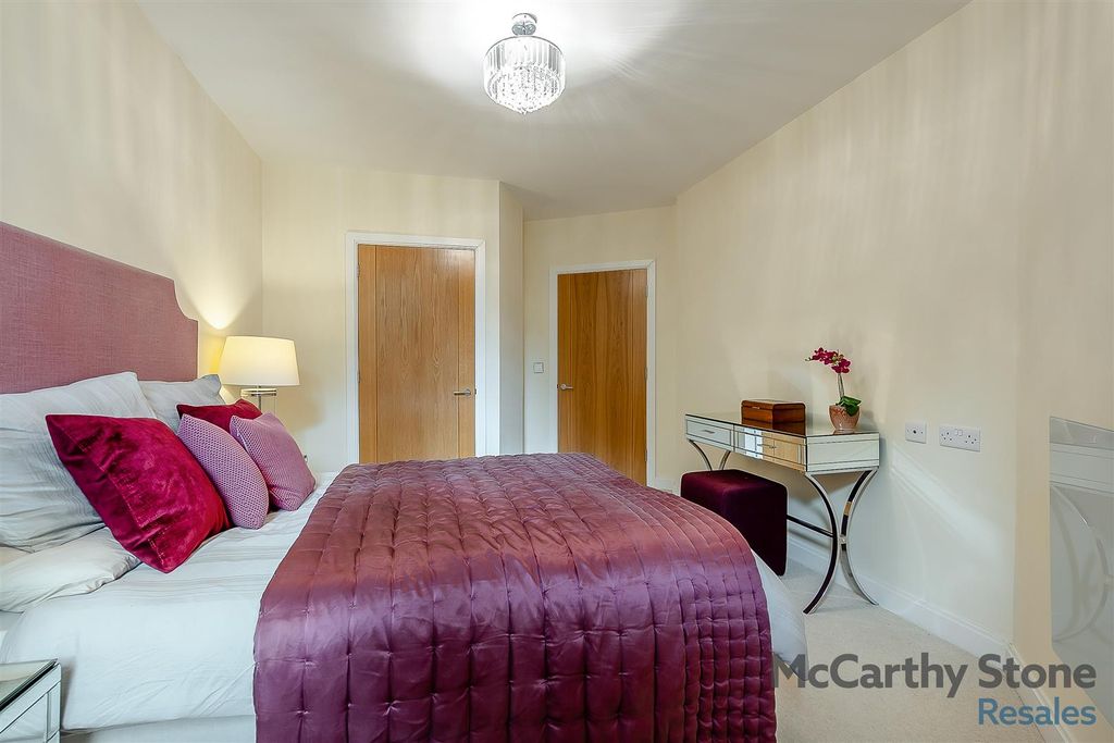Additional image 21 of 1 bed flat for saleWatson Place, Trinity Road, Chipping Norton, Oxfordshire OX7