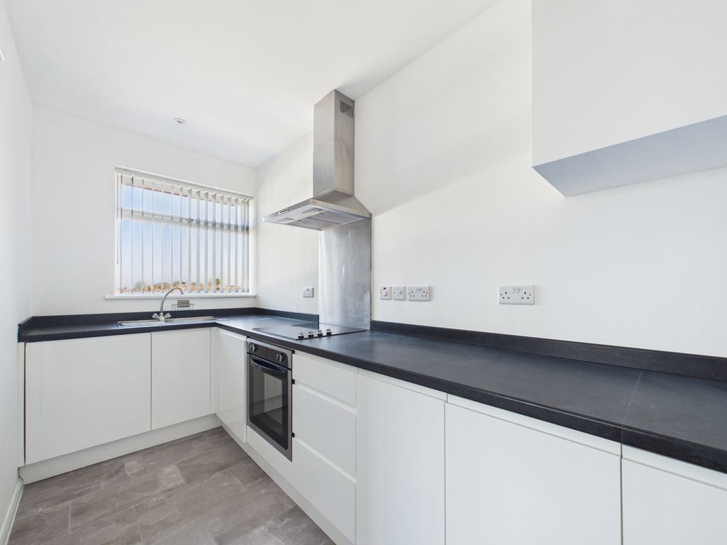 Additional image 4 of 2 bed flat for saleGlynswood House, Greenwood Meadow, Chinnor, Oxfordshire OX39