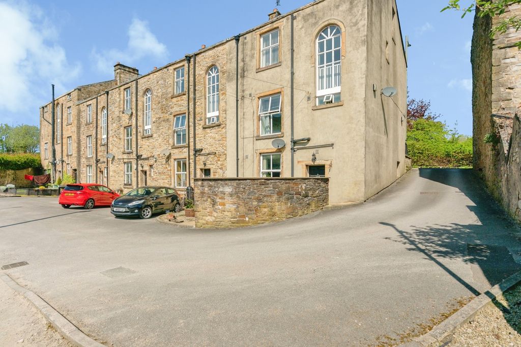 1 bed flat for saleWestgate, Burnley, Lancashire BB11
