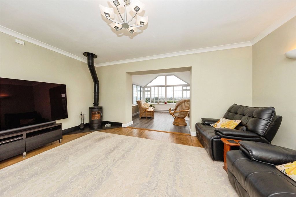 Additional image 5 of 3 bed bungalow for saleGwscwm Road, Burry Port, Carmarthenshire SA16