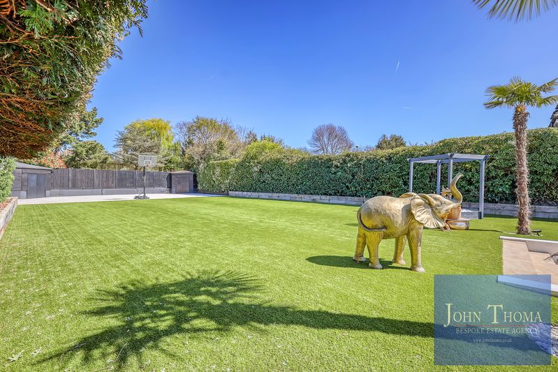 Additional image 36 of 4 bed detached house for saleCourtland Drive, Chigwell IG7