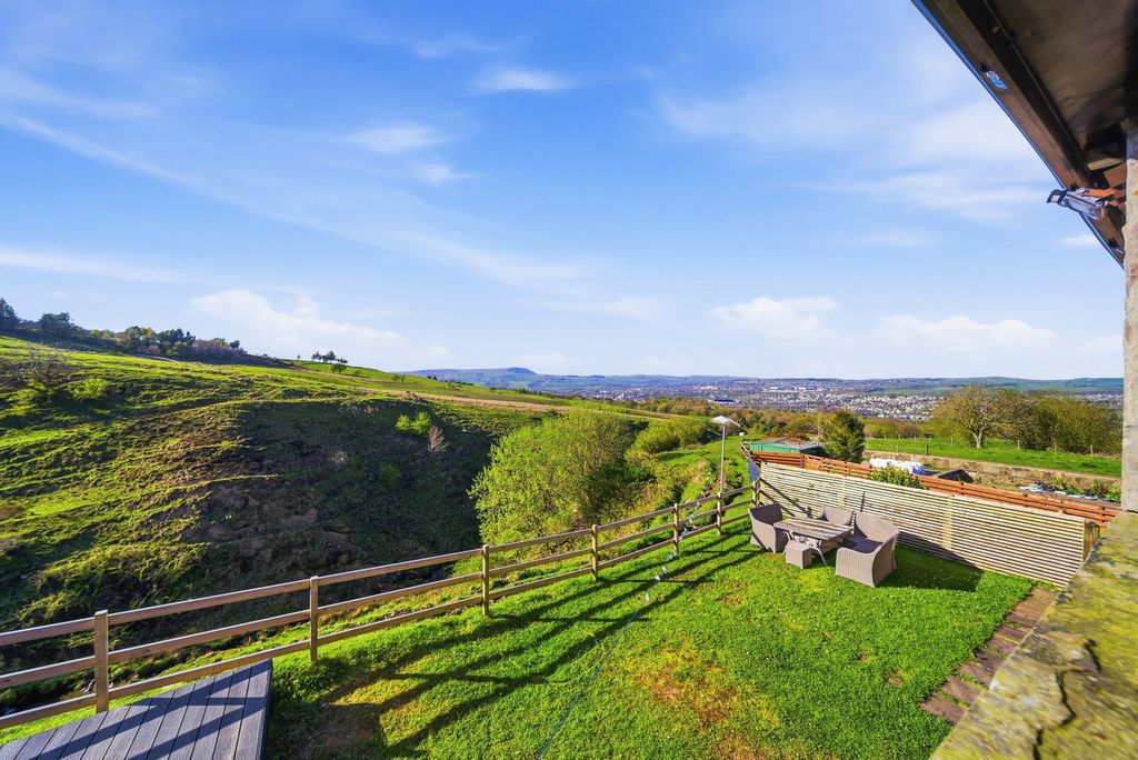 Additional image 37 of 4 bed barn conversion for saleGlen View Road, Burnley BB11