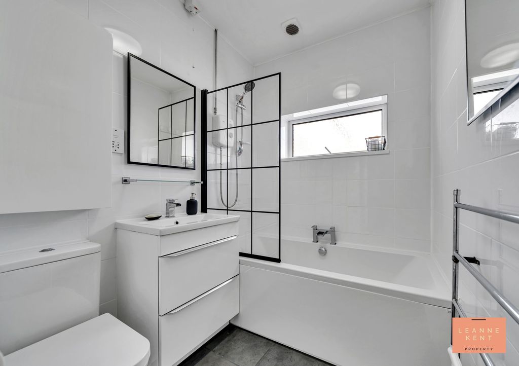 Additional image 23 of 3 bed detached house for salePontygwindy Road, Caerphilly CF83