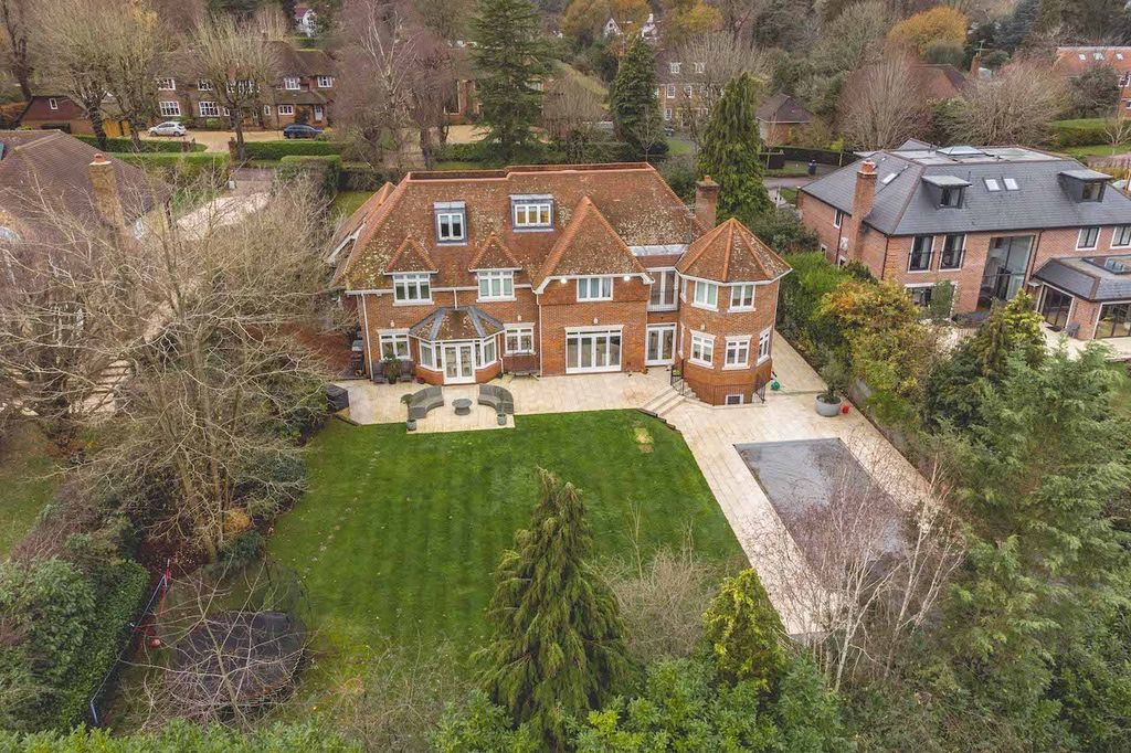 Additional image 4 of 6 bed detached house for saleBurtons Way, Chalfont St Giles HP8