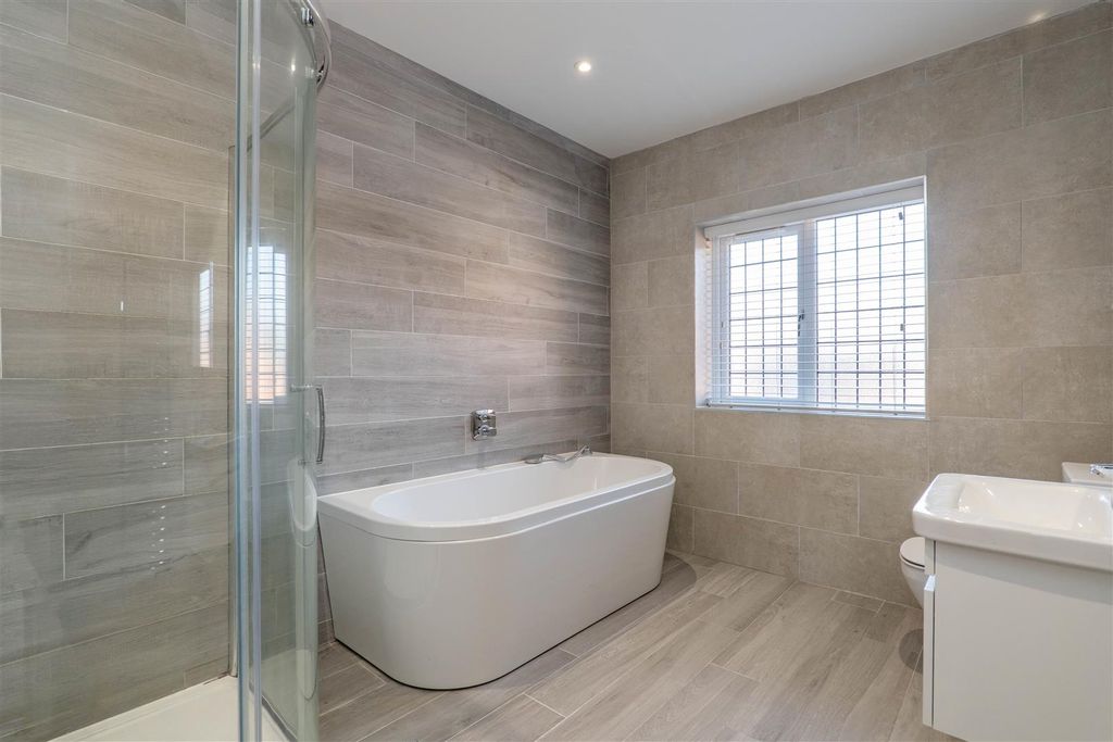 Additional image 37 of 7 bed detached house for saleChapel Fold, Whittle-Le-Woods, Chorley PR6