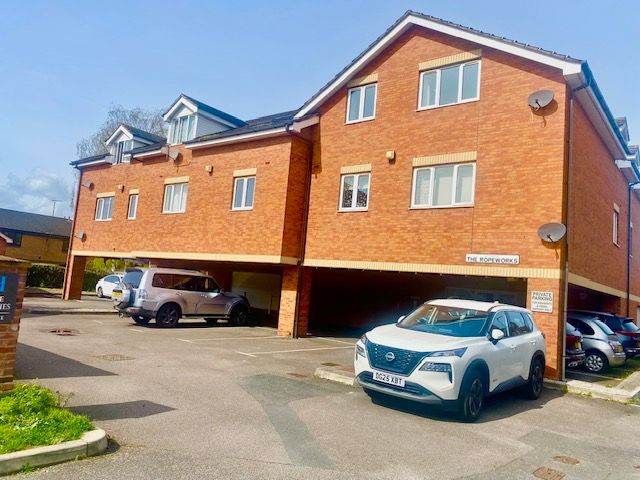 Additional image 11 of 1 bed flat for saleWhipcord Lane, Chester CH1