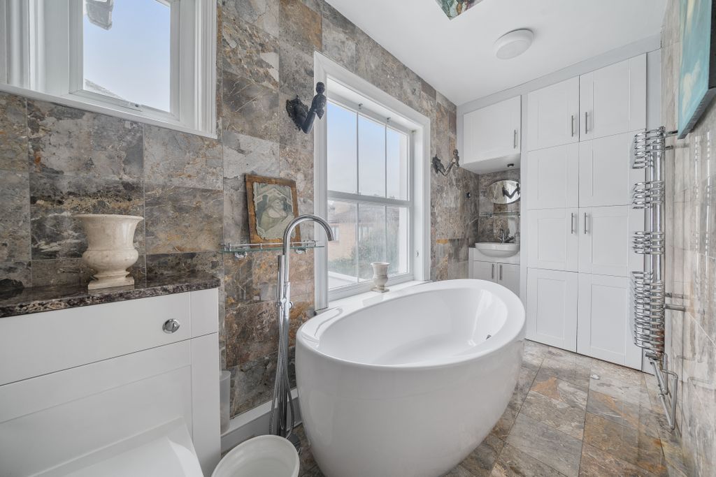 Additional image 9 of 6 bed detached house for saleLondon Road, Burgess Hill RH15