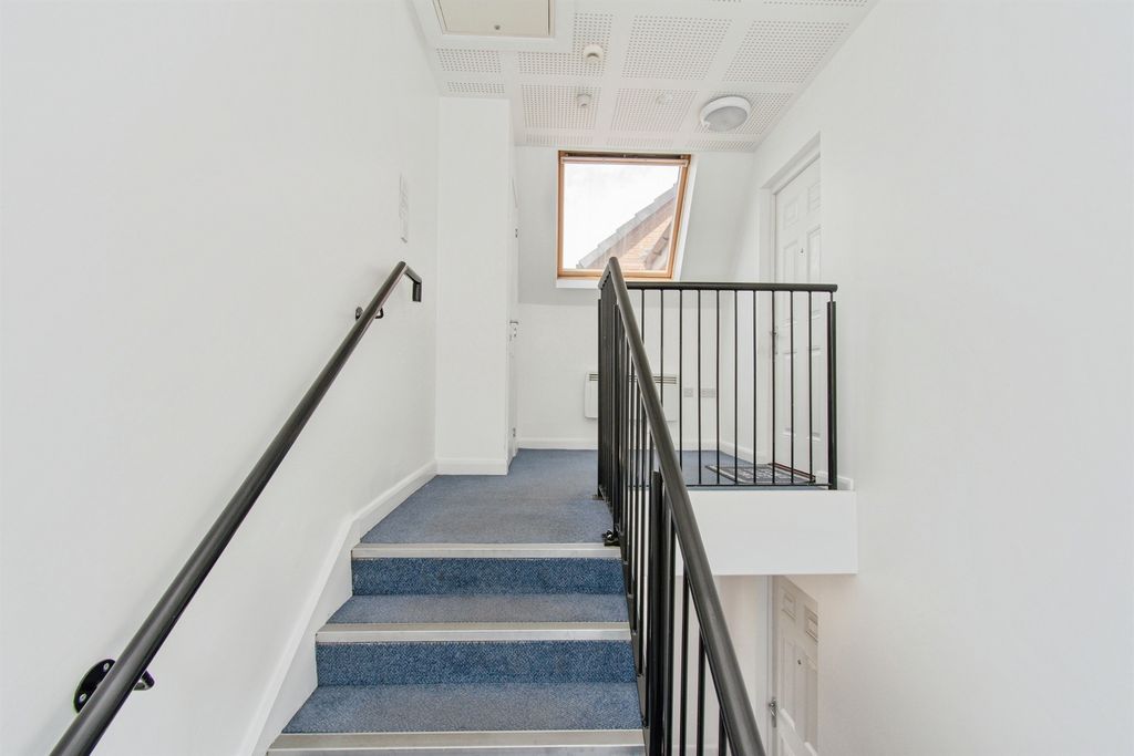 Additional image 11 of 2 bed flat for saleKitson Road, Castleford WF10