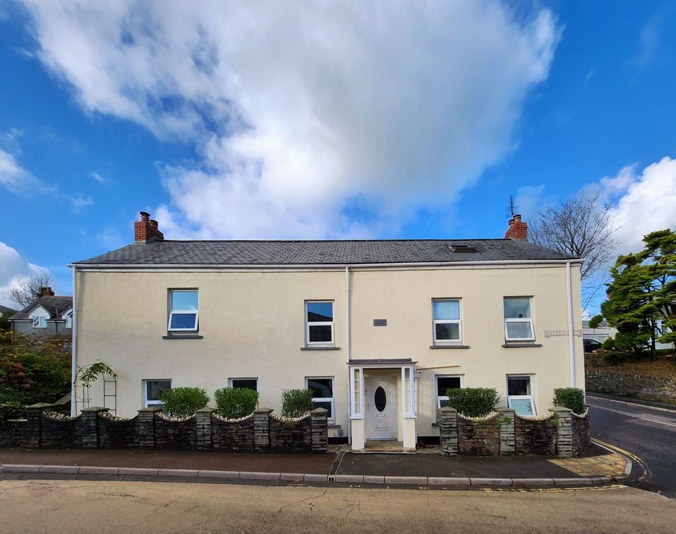 5 bed detached house for saleHigh Street, Camelford PL32