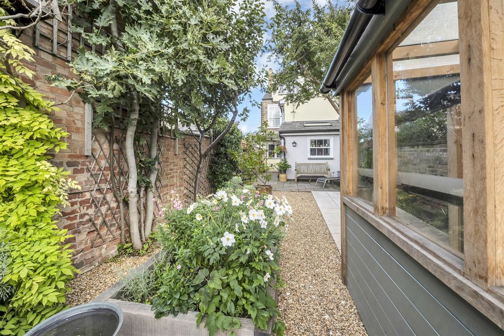 Additional image 23 of 4 bed town house for saleSt. Andrews Street North, Bury St Edmunds IP33