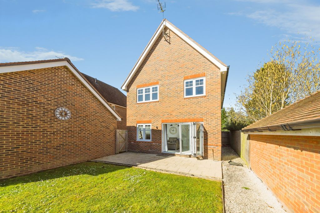 Additional image 16 of 4 bed detached house for saleMill Rose Way, Burgess Hill RH15