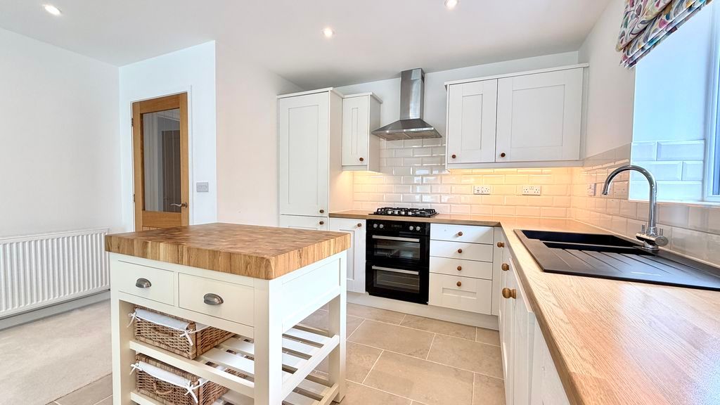 Additional image 6 of 3 bed detached bungalow for saleBoundary Court, Chard, Somerset TA20