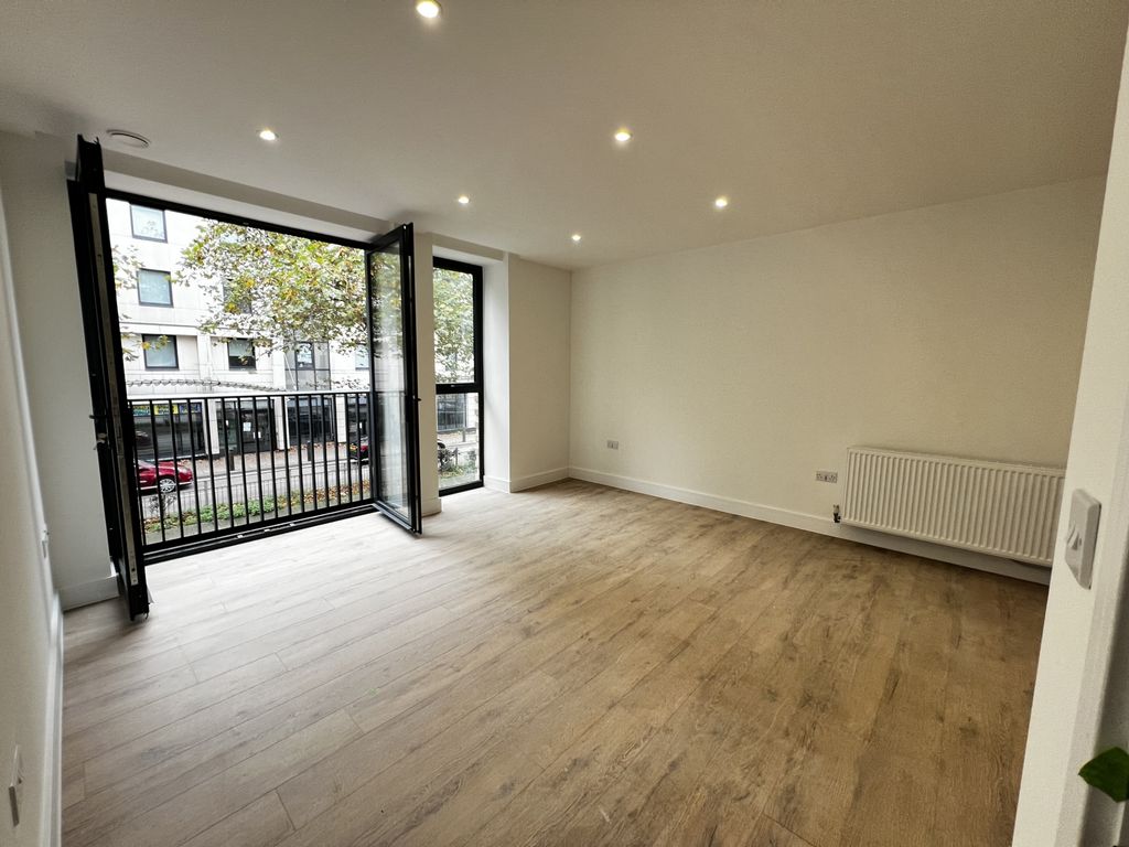 Additional image 6 of 2 bed flat for saleSt George's Place, Canterbury CT1